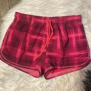 NIKE Shorts with‎ Spandex